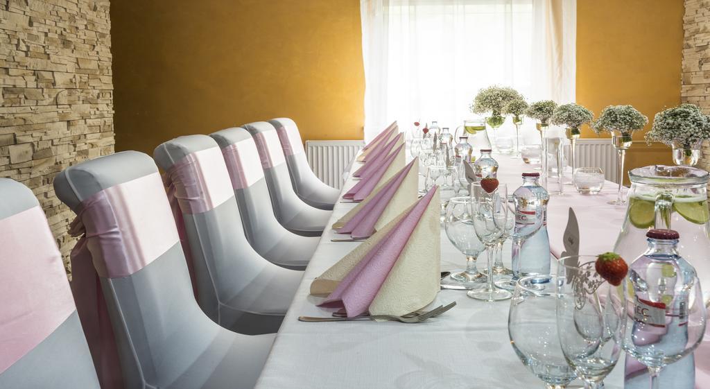 Hotel Polo Presov Exterior photo